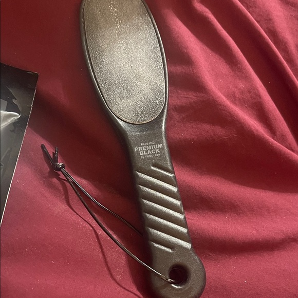 Black Foot File - Picture 3 of 3